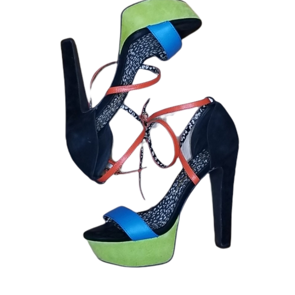 Jessica Simpson Womens 7 1/2 Platform Heels